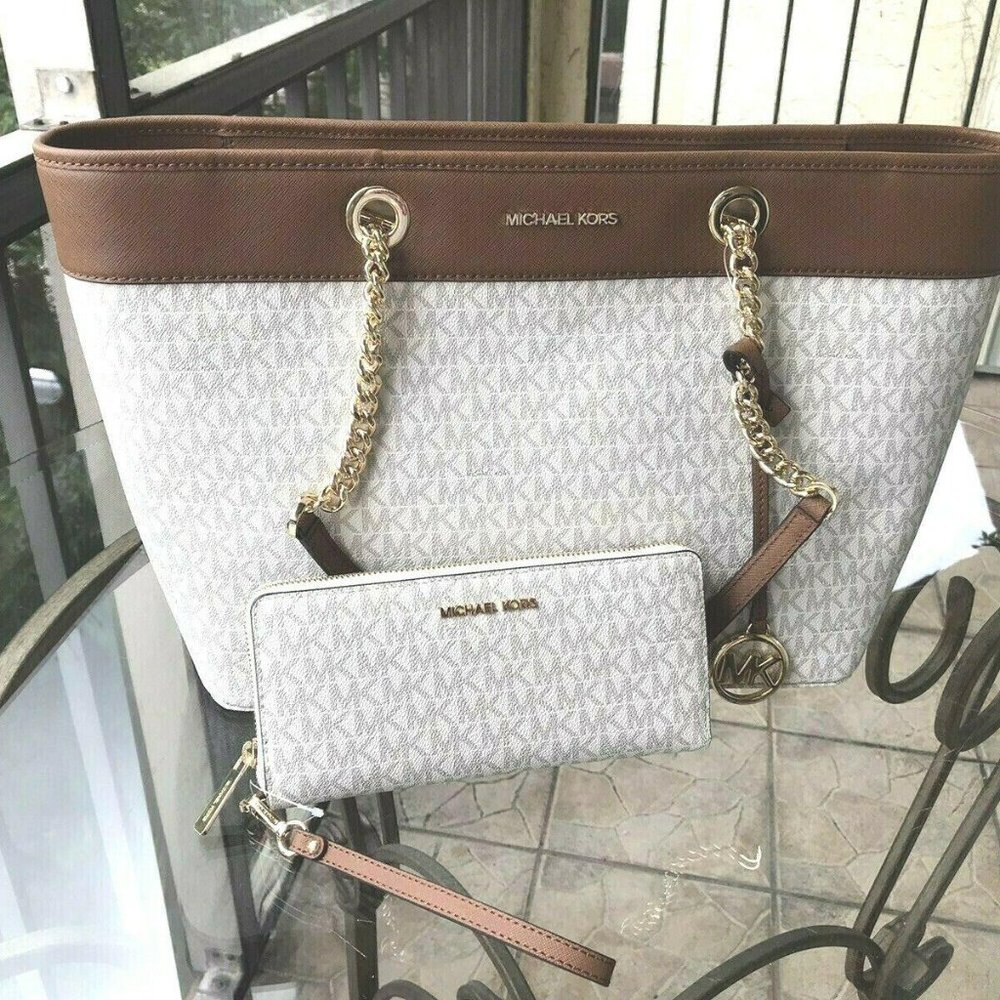 VANILLA BROWN BAG + LONG WALLET WRISTLET